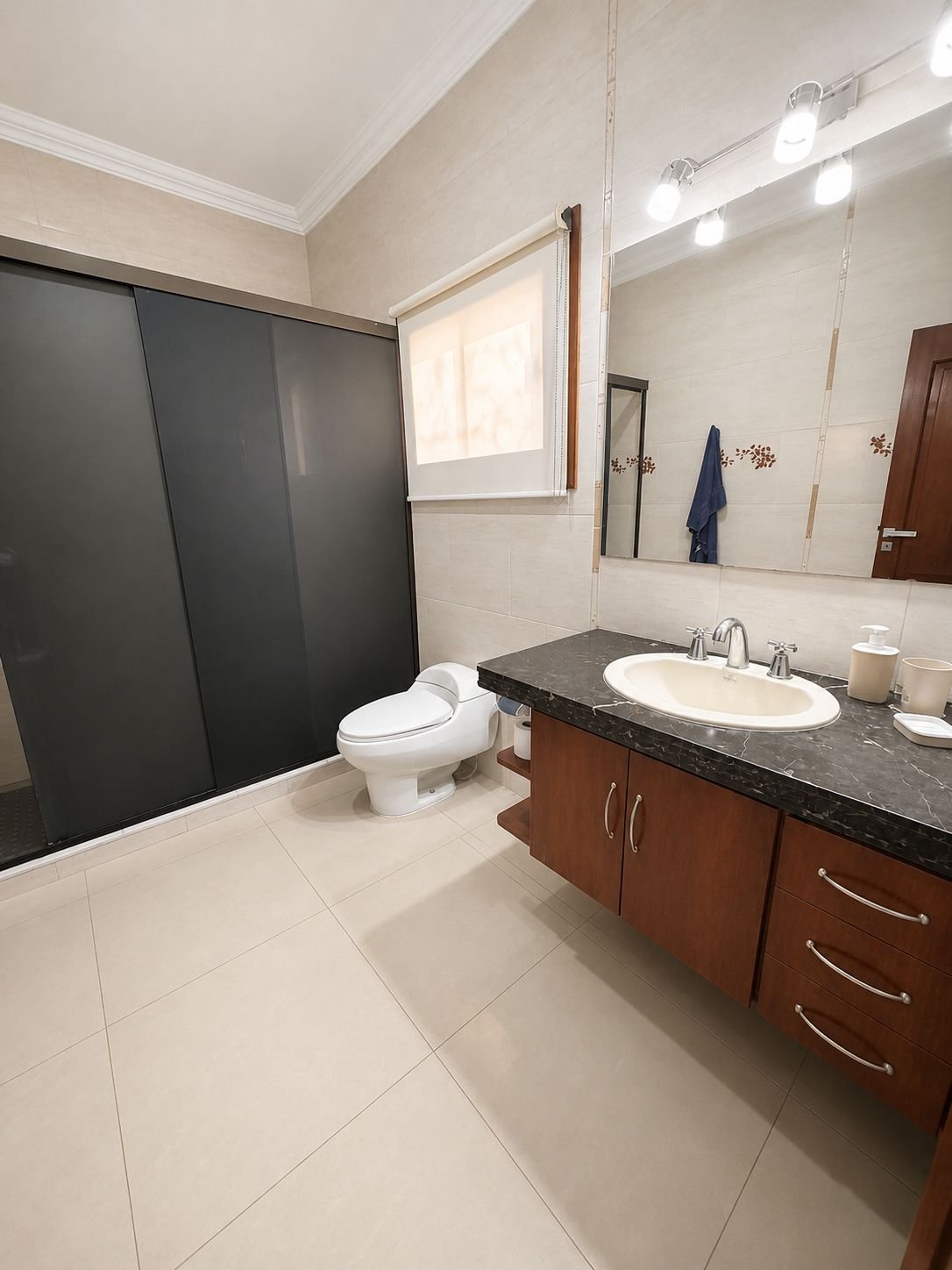 Triple Room Image